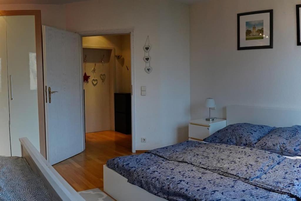 Grosse, Helle Wohnung Fuer Bis Zu 6 Personen Weinheim Dış mekan fotoğraf